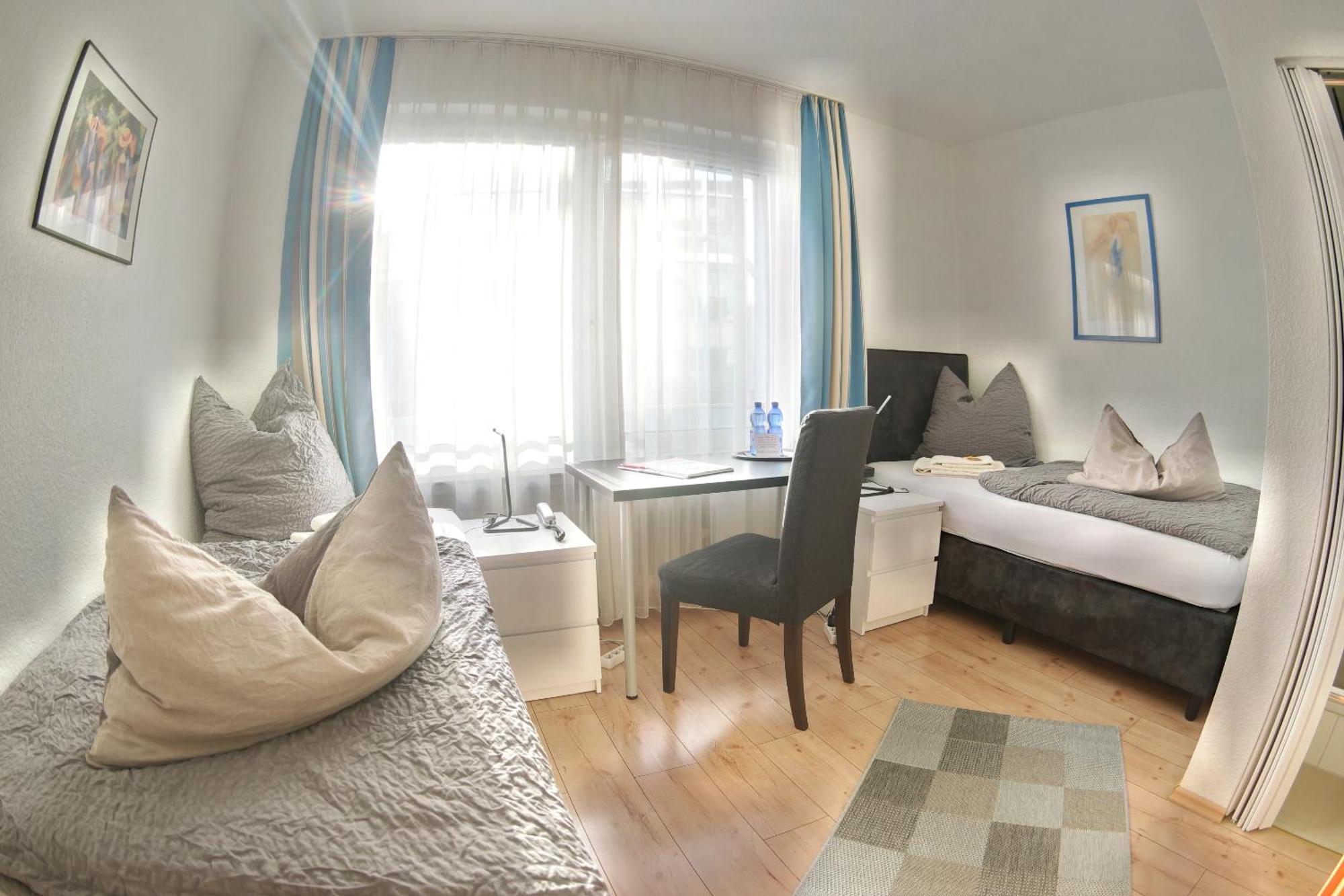Merlin Garni Hotel Keulen